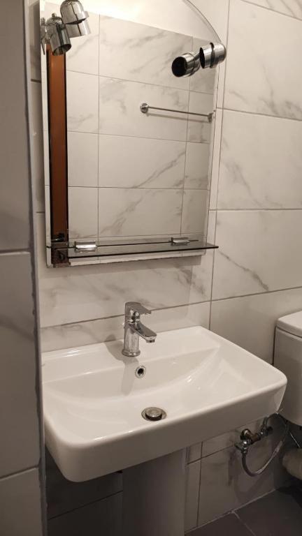 Dea1 Majlinda Apartment Sarandë Eksteriør billede
